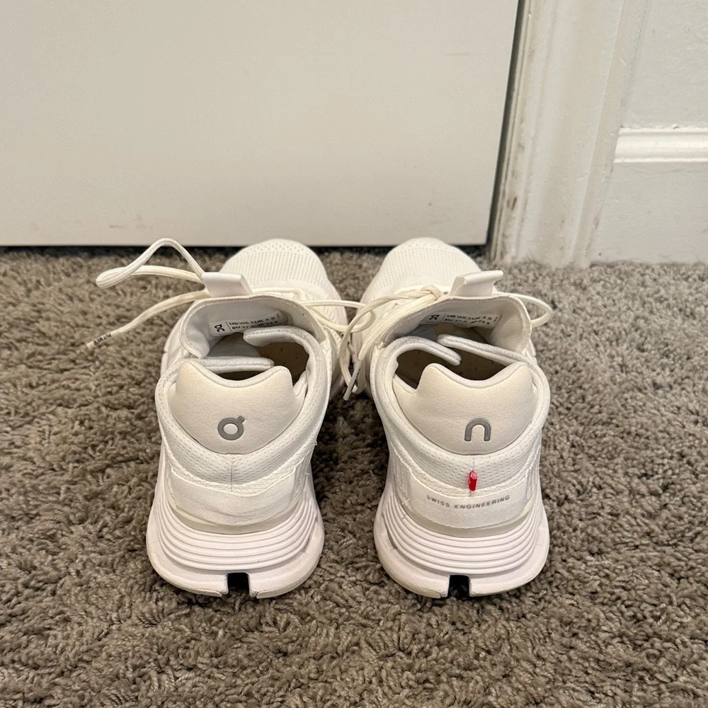 ON Women's Athletic Shoes - White - Picture 4 of 5